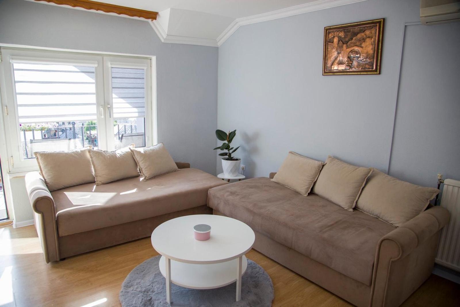 Apartman Puente Viejo 莫斯塔尔 外观 照片