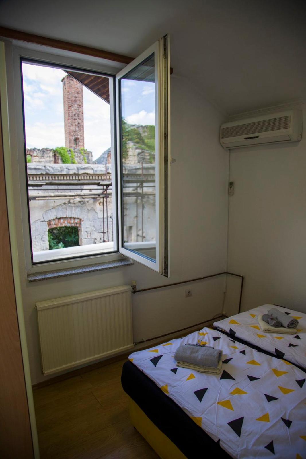 Apartman Puente Viejo 莫斯塔尔 外观 照片