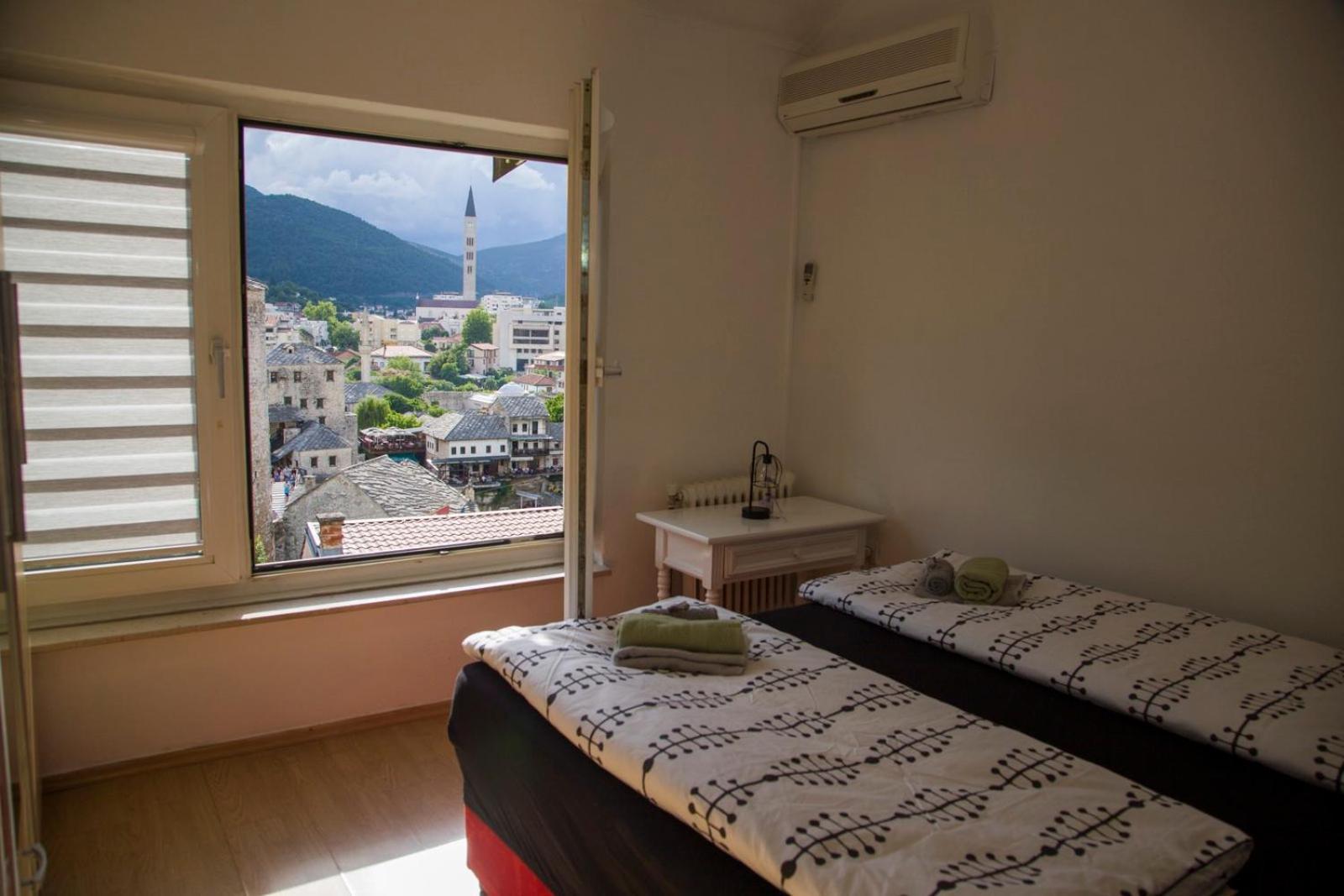 Apartman Puente Viejo 莫斯塔尔 外观 照片