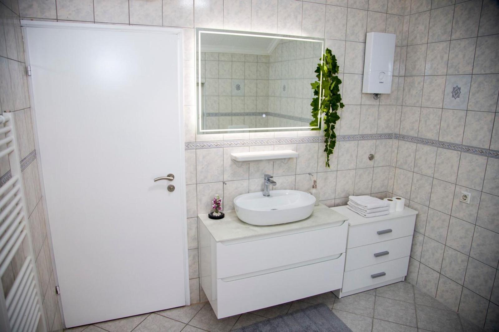 Apartman Puente Viejo 莫斯塔尔 外观 照片