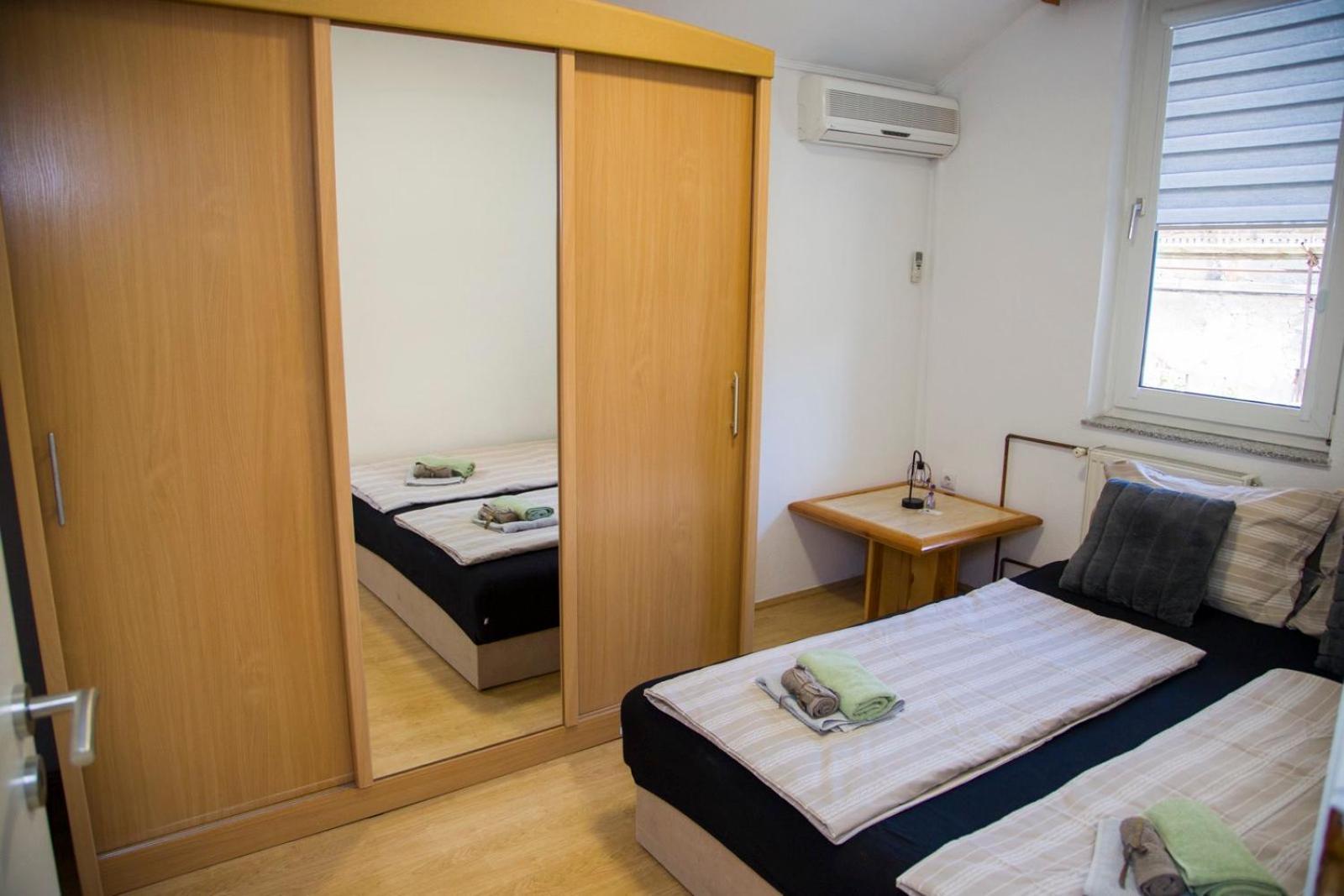 Apartman Puente Viejo 莫斯塔尔 外观 照片