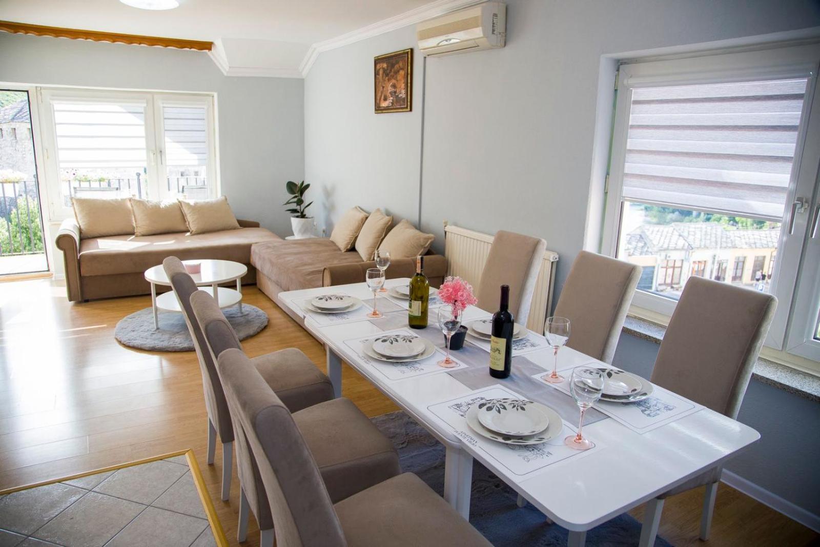 Apartman Puente Viejo 莫斯塔尔 外观 照片